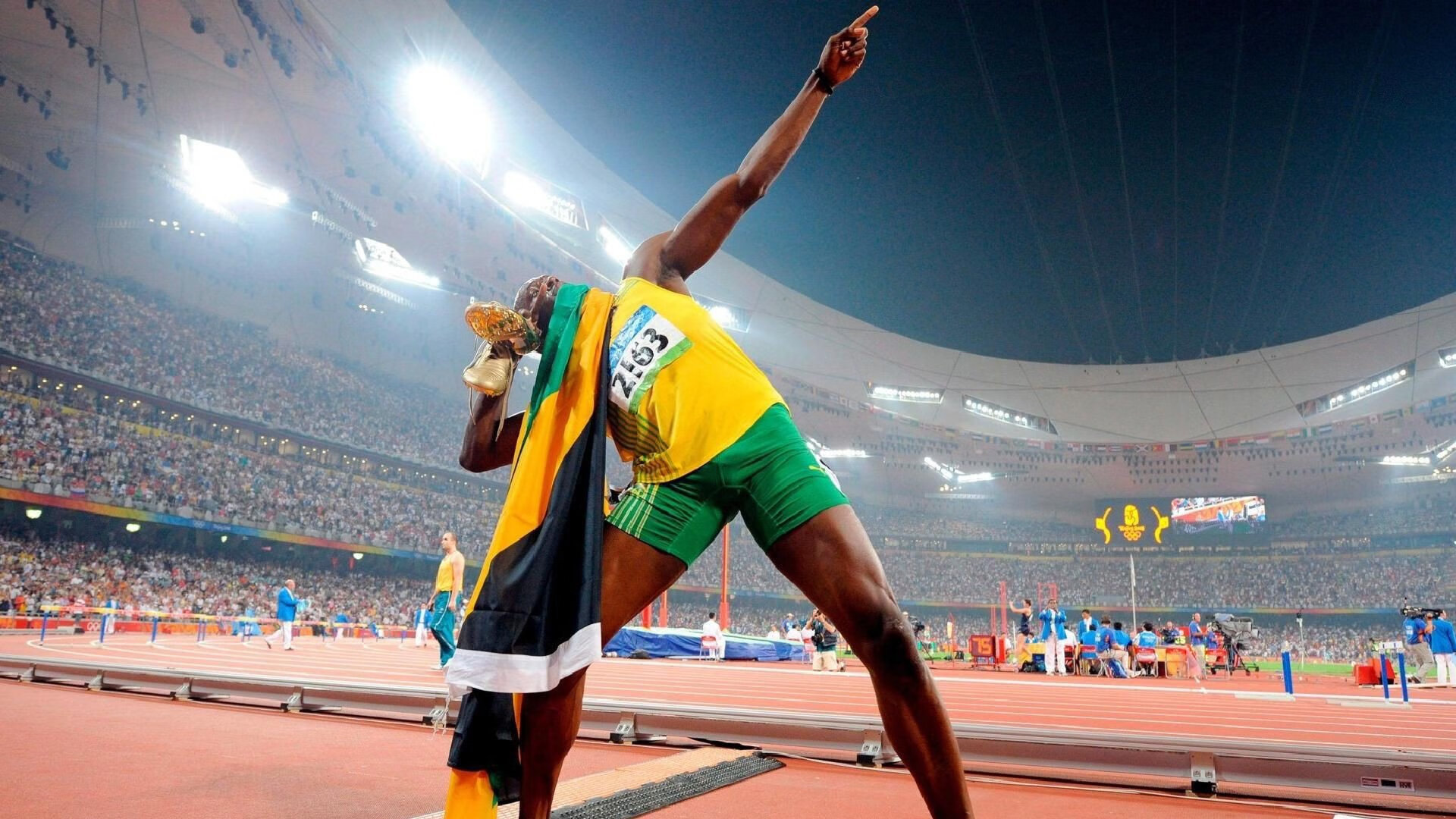 花滑世锦赛中国男单再创历史突破前十，男子花滑世锦赛冠军